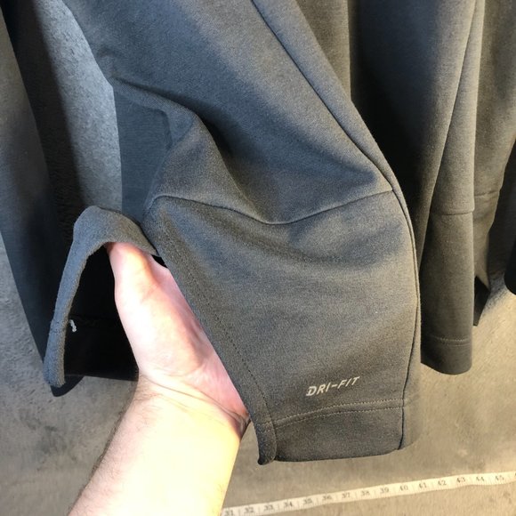 Nike Men's Basketball Sideline On-Field Dri-FIT Half-Zip UV Performance Pullover - Picture 4 of 14